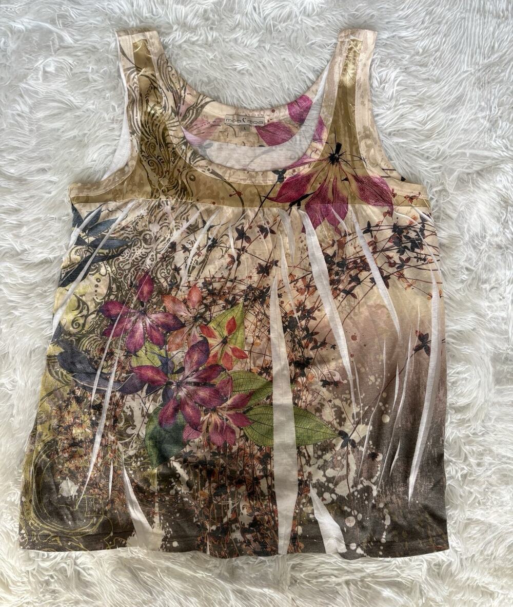 Moa Moa Women’s L Floral Design Rayon Blend Tank Top. Beautiful. Exc. Cond.